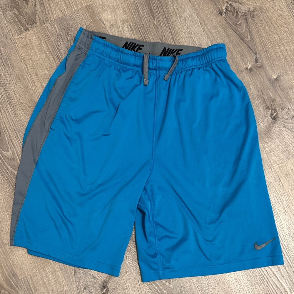 Nike Men's Athletic Shorts in Blue and Gray